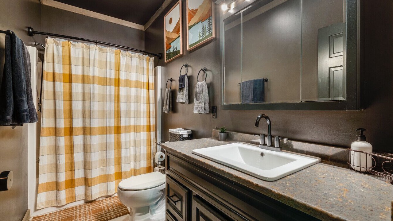 Photo of Bathroom in Kirby