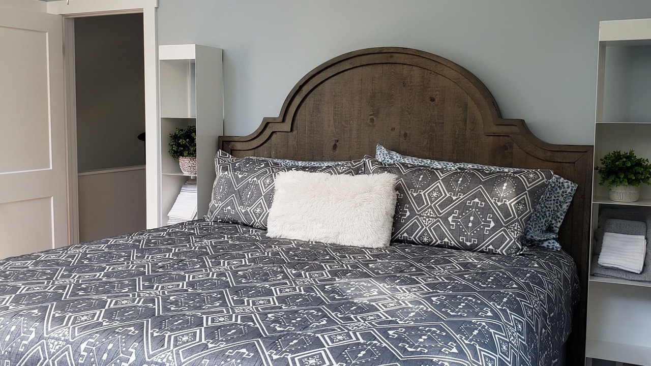 Photo of Bedroom in Point Lookout