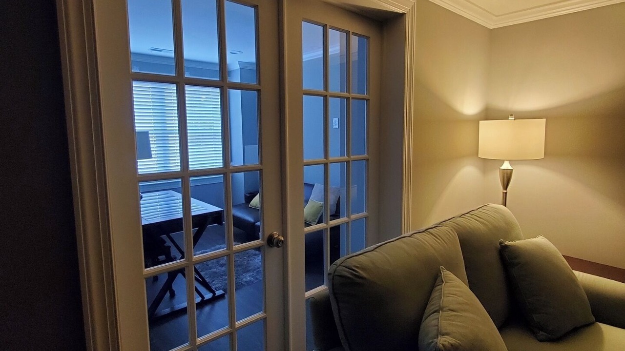 Photo of Livingroom in North Raleigh
