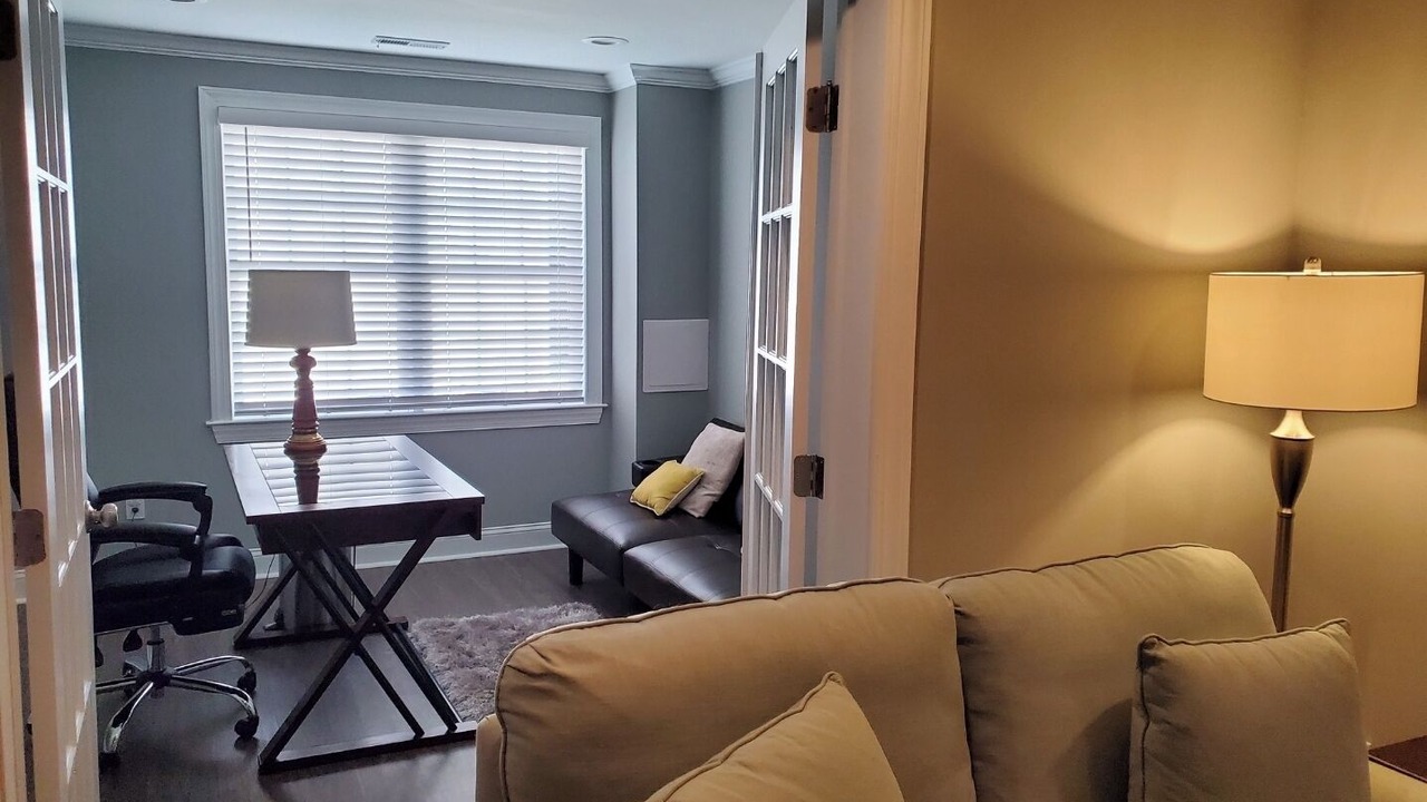 Photo of Livingroom in North Raleigh