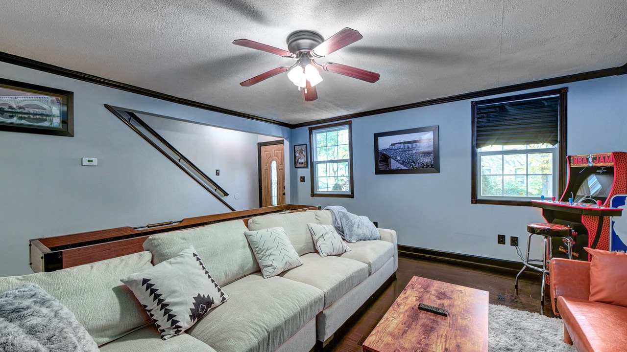 Photo of Livingroom in Ohio City