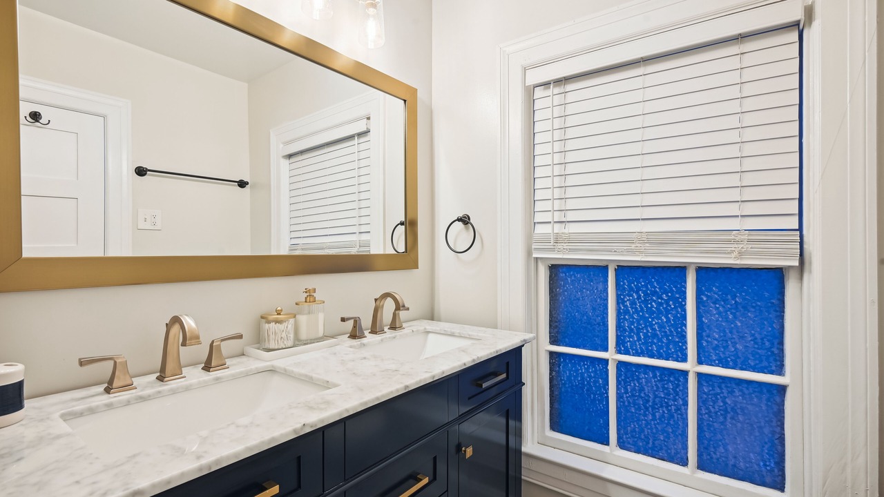 Photo of Bathroom in Historic District
