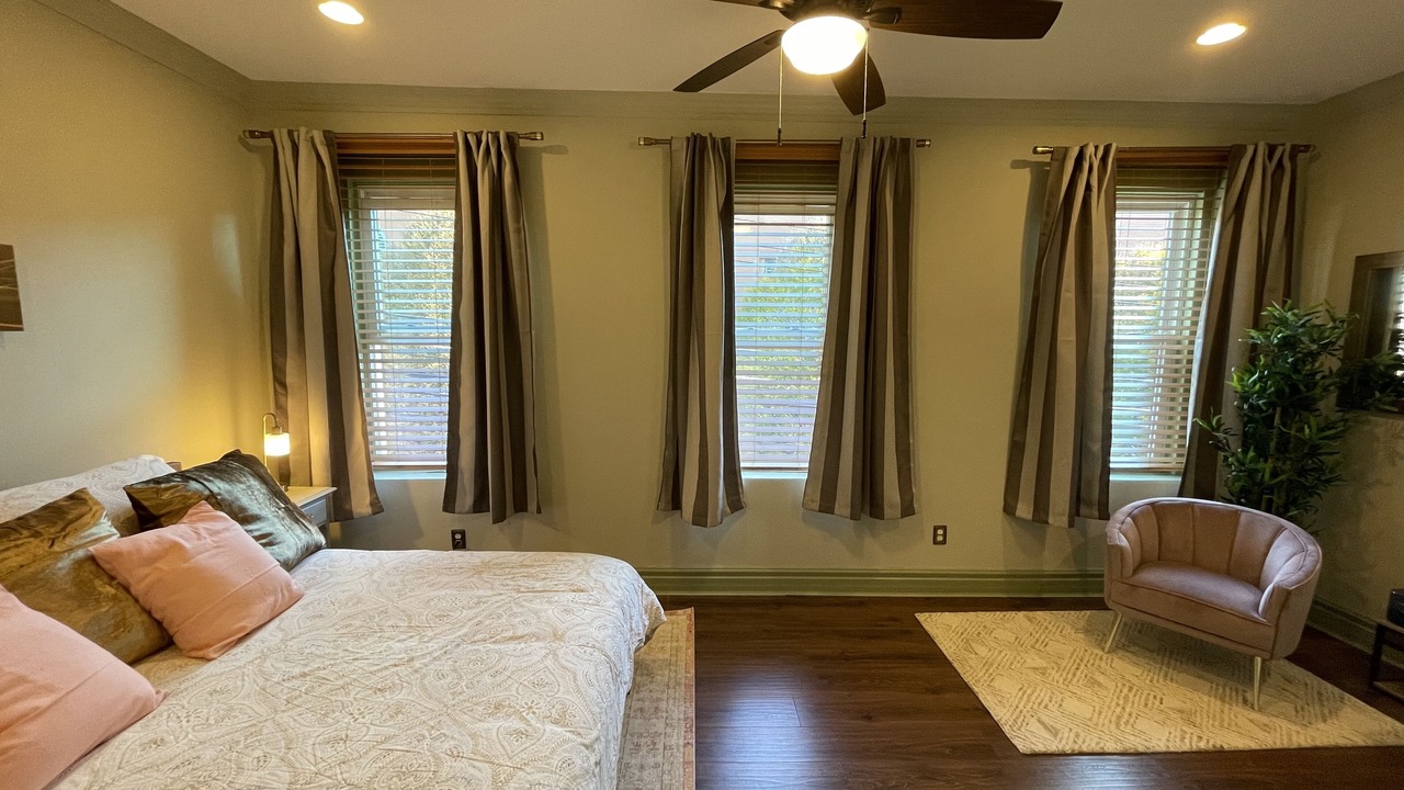 Photo of Bedroom in Central Northside