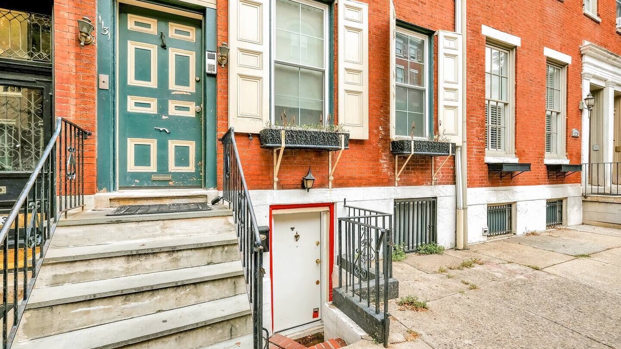 Photo of Outdoor in Gayborhood