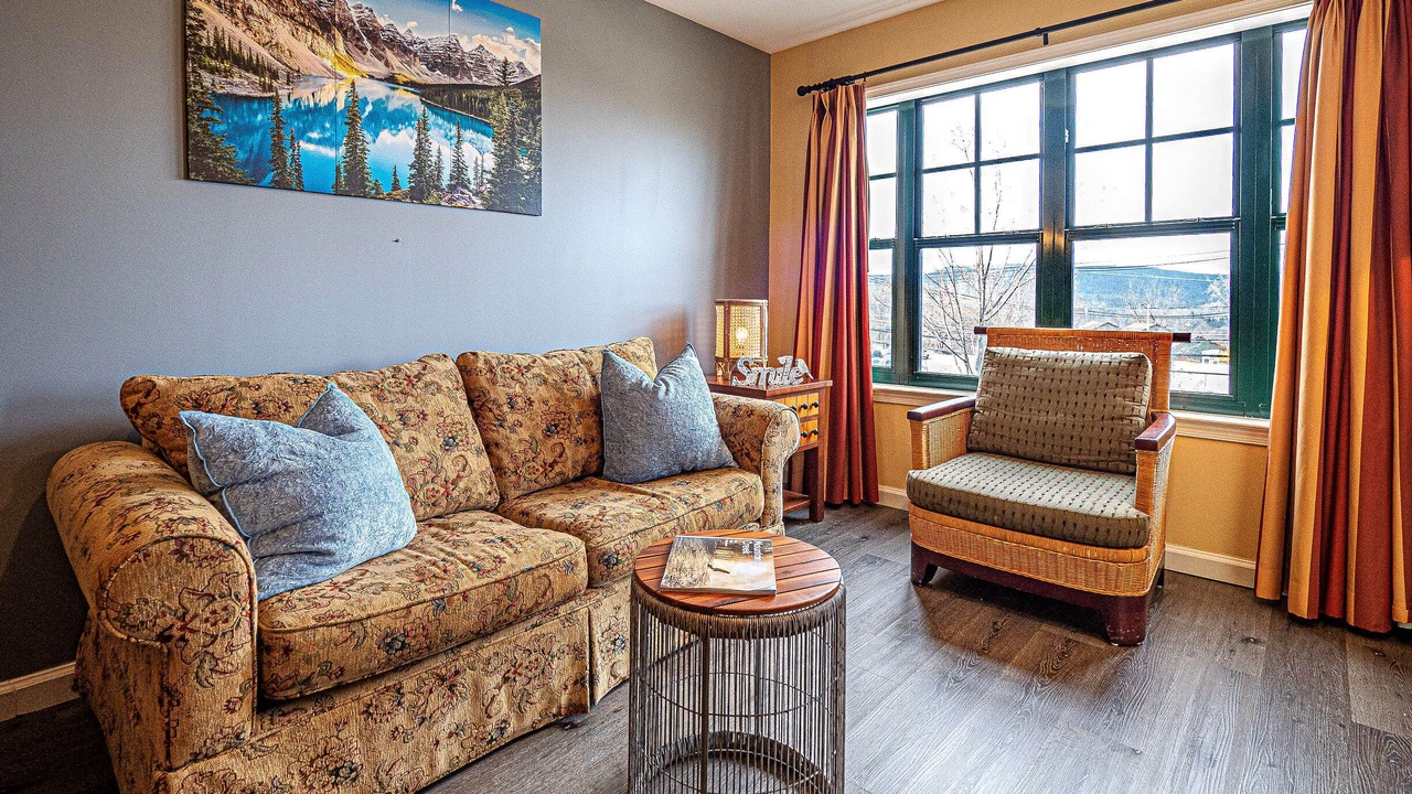 Photo of Livingroom in Vernon