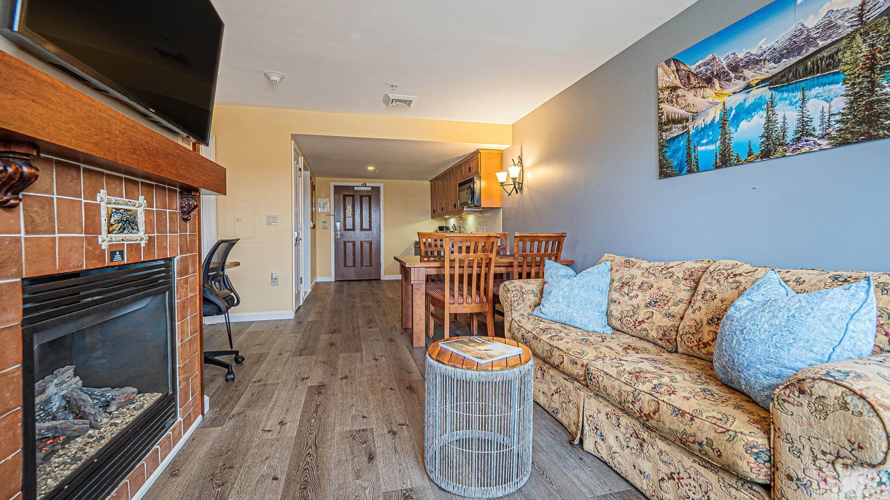 Photo of Livingroom in Vernon