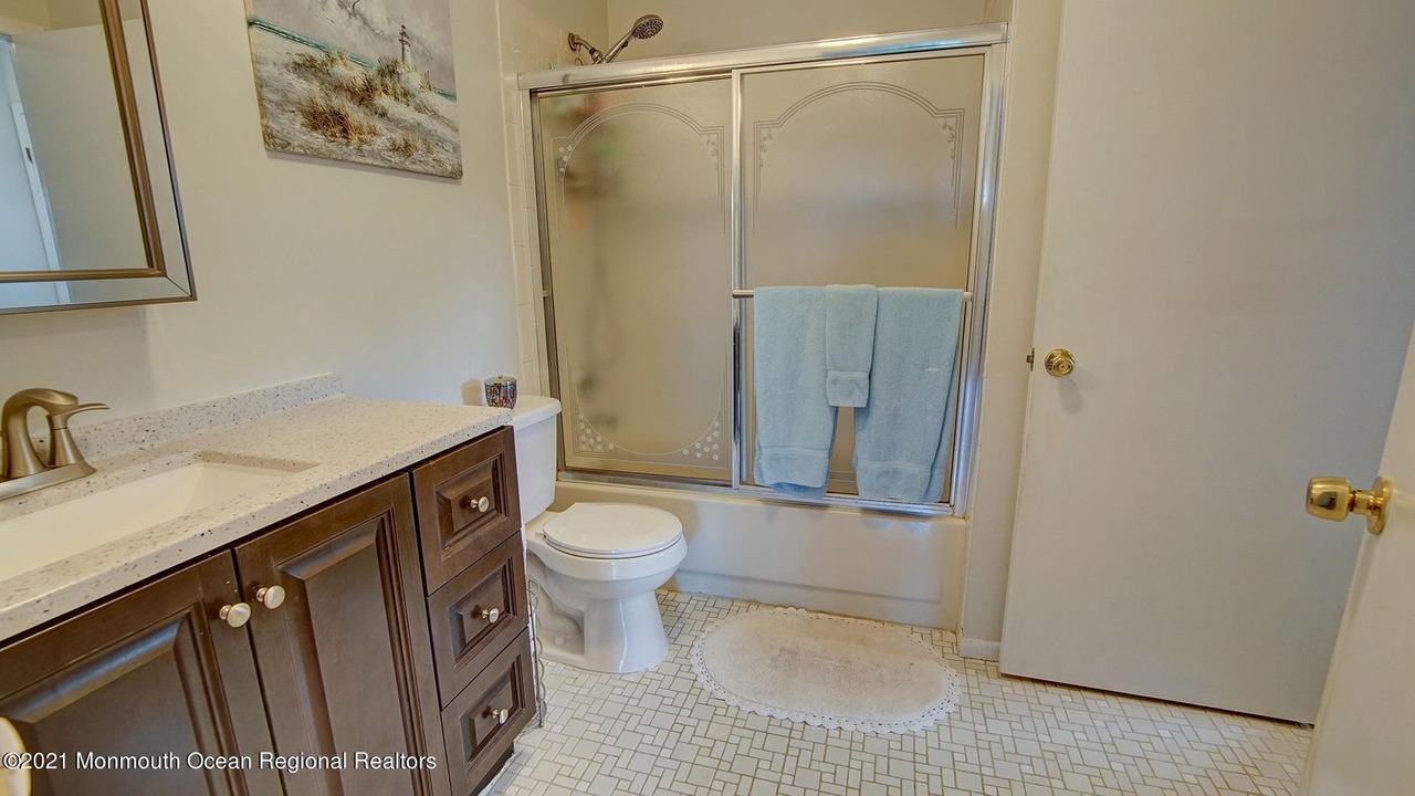 Photo of Bathroom in Highlands