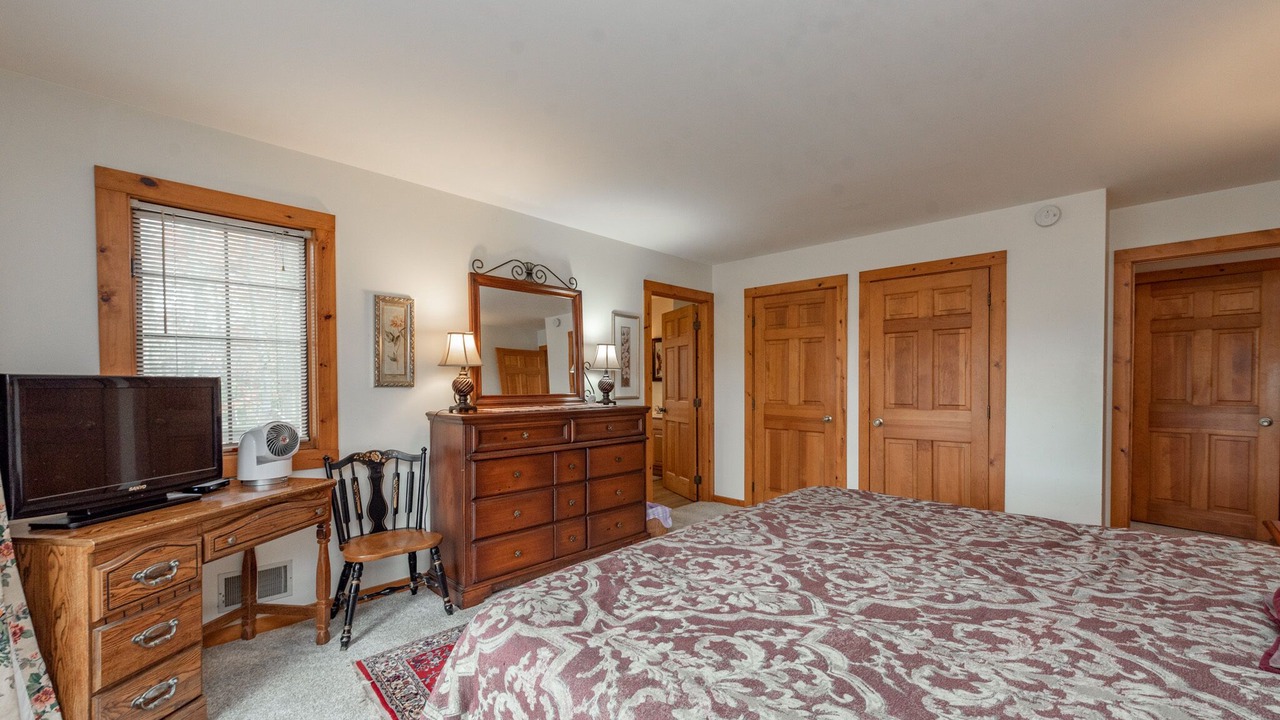 Photo of Bedroom in North Glade Hills