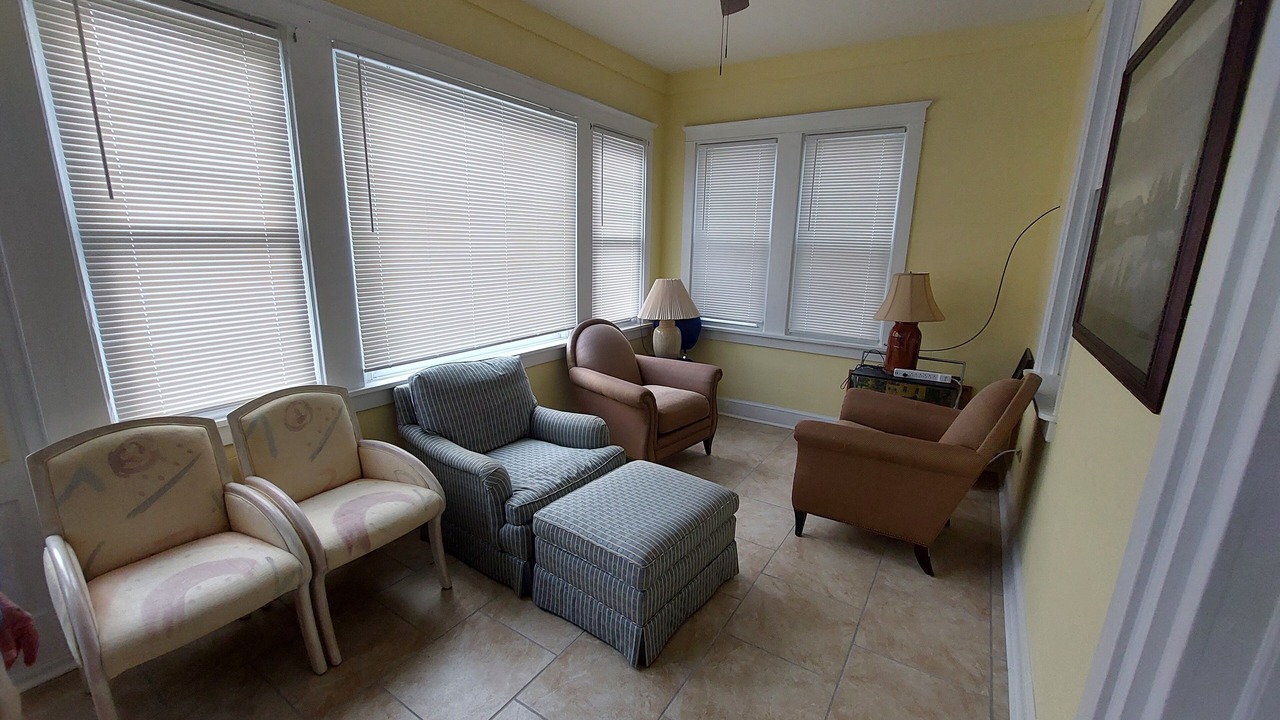 Photo of Livingroom in Ventnor City