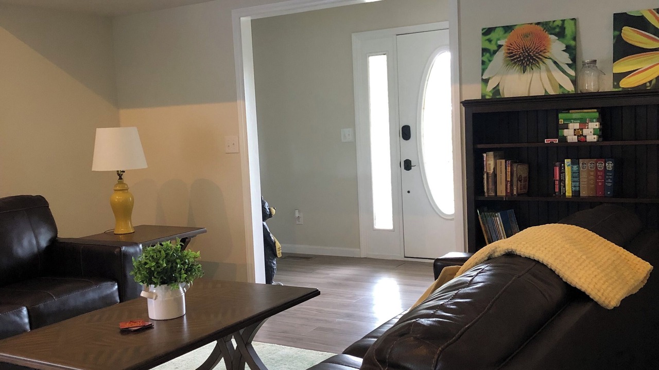 Photo of Livingroom in Fayetteville