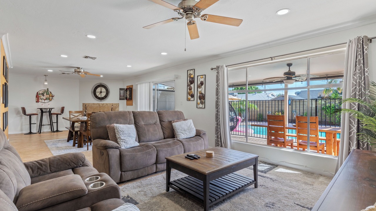 Photo of Livingroom in Cox Heights