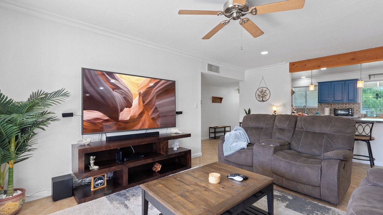 Photo of Livingroom in Cox Heights