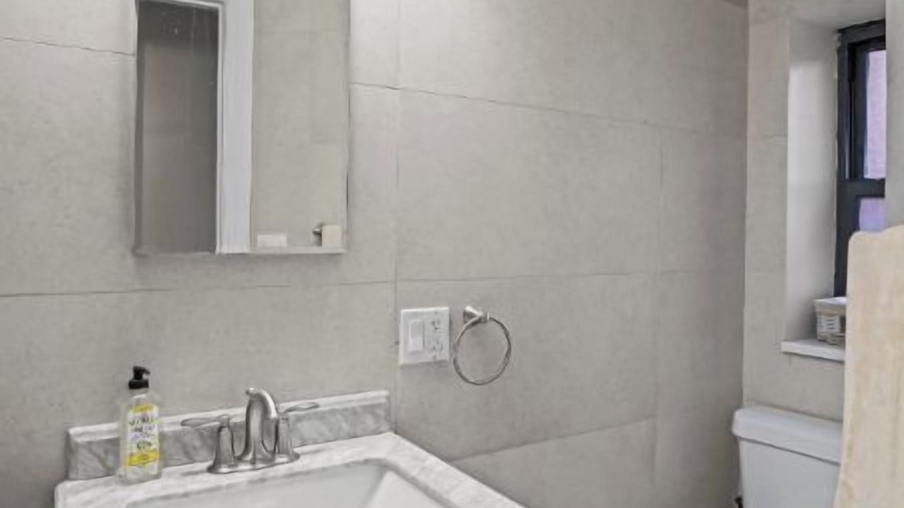 Photo of Bathroom in Williamsburg