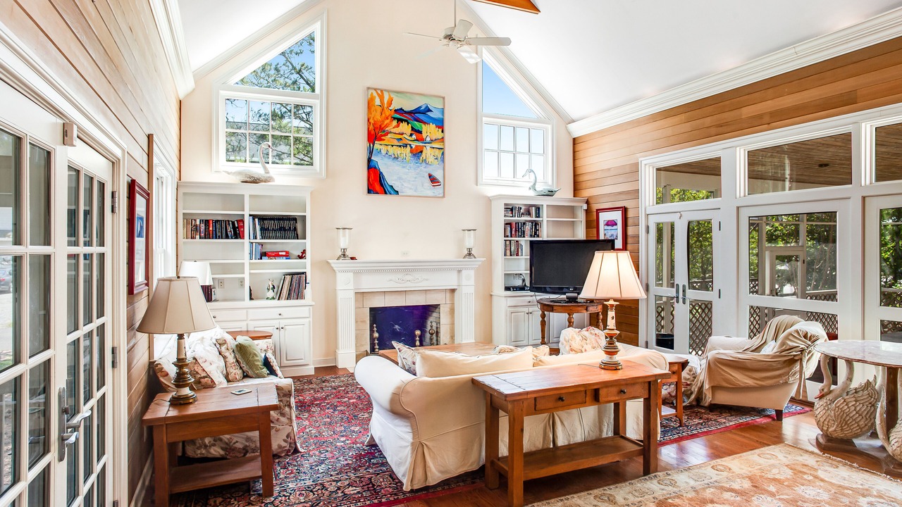 Photo of Livingroom in North Shores