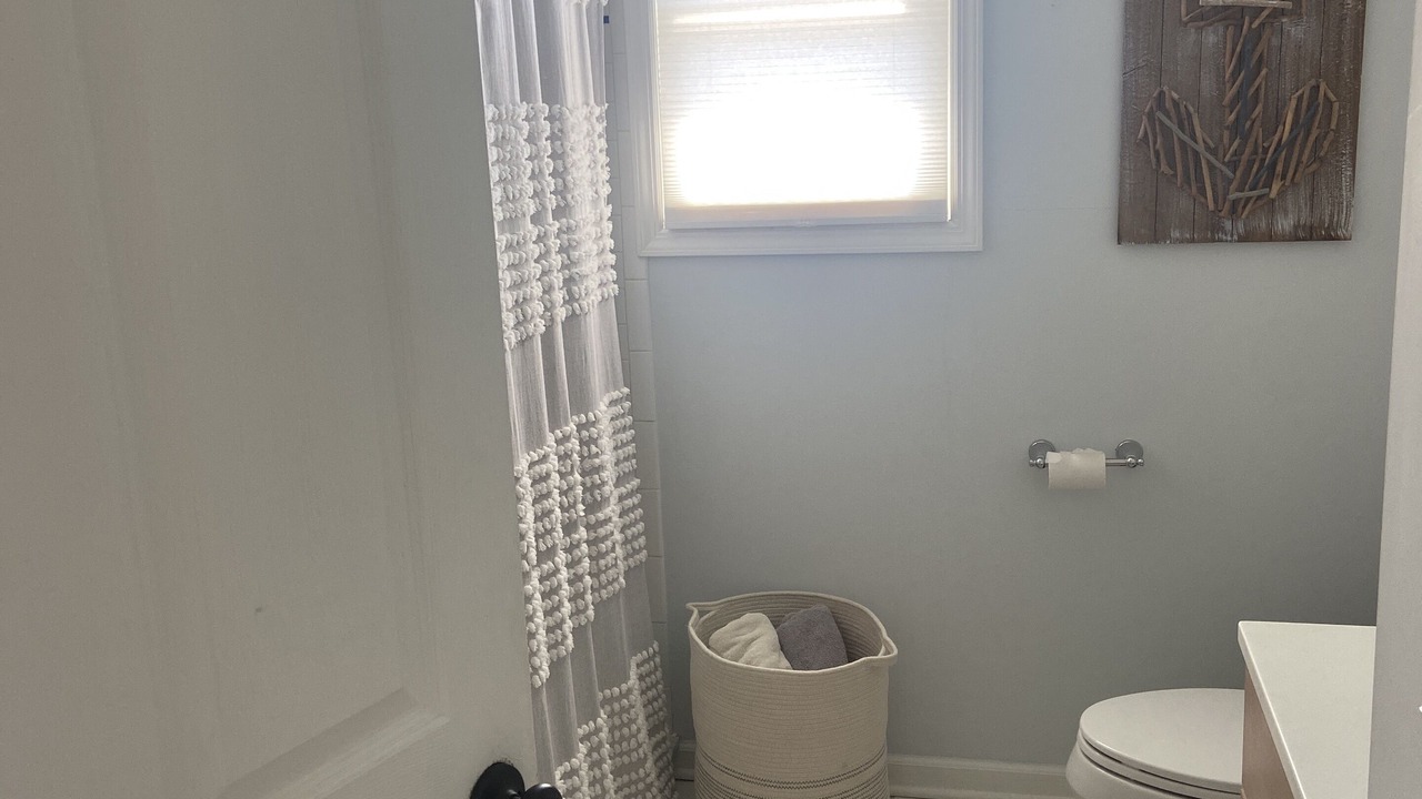 Photo of Bathroom in Dover Beaches North