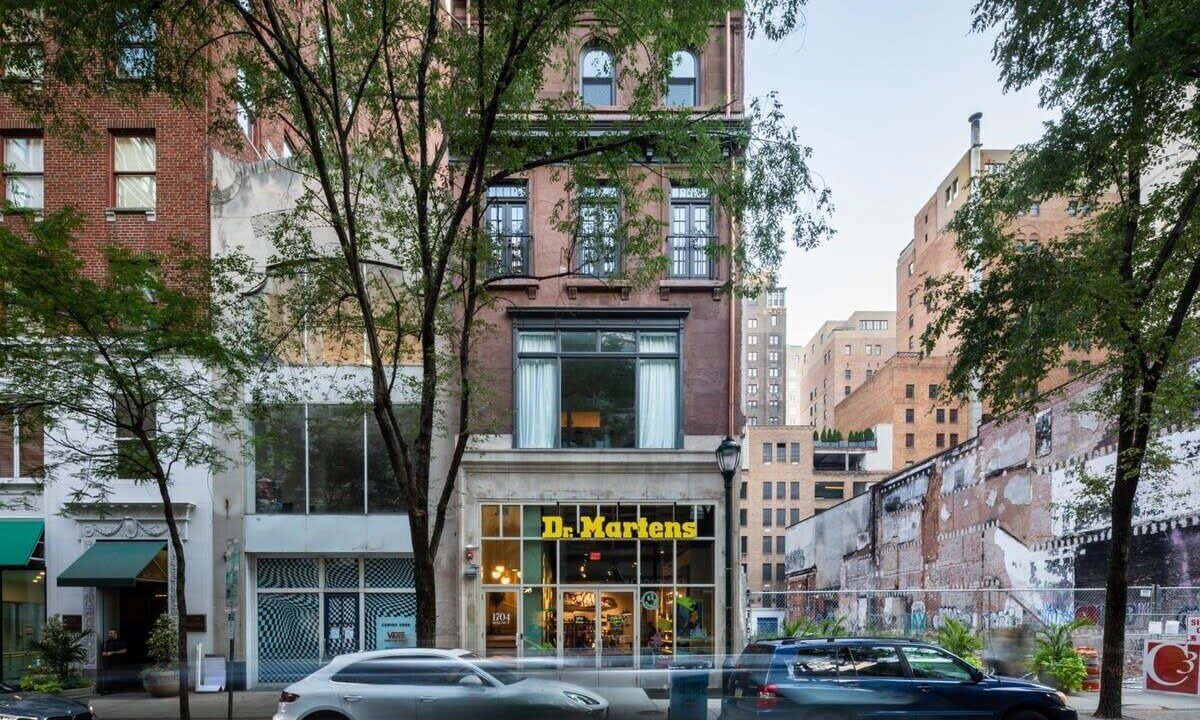 Photo of Others in Rittenhouse Row