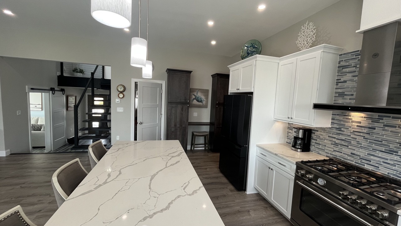 Photo of Kitchen in Loveladies