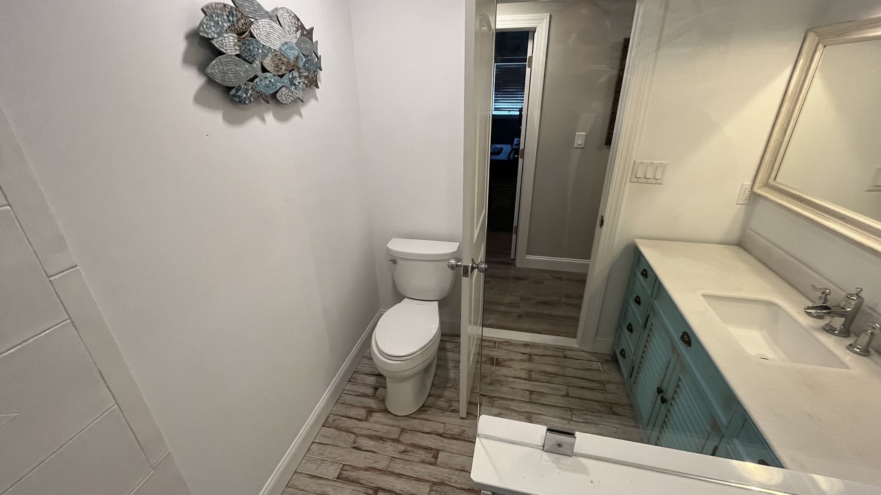 Photo of Bathroom in Loveladies