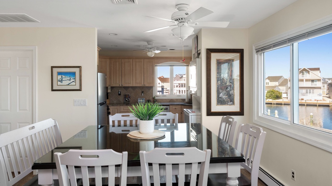 Photo of Bedroom in Seaside Heights