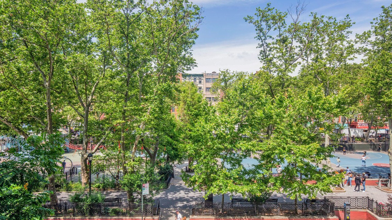 Photo of Outdoor in Chinatown