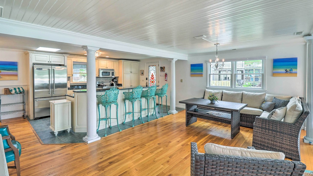 Photo of Livingroom in Grasonville