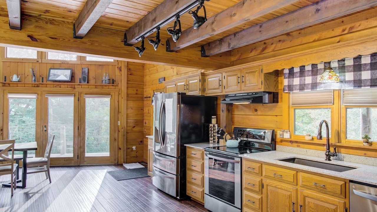 Photo of Kitchen in Cedarhurst