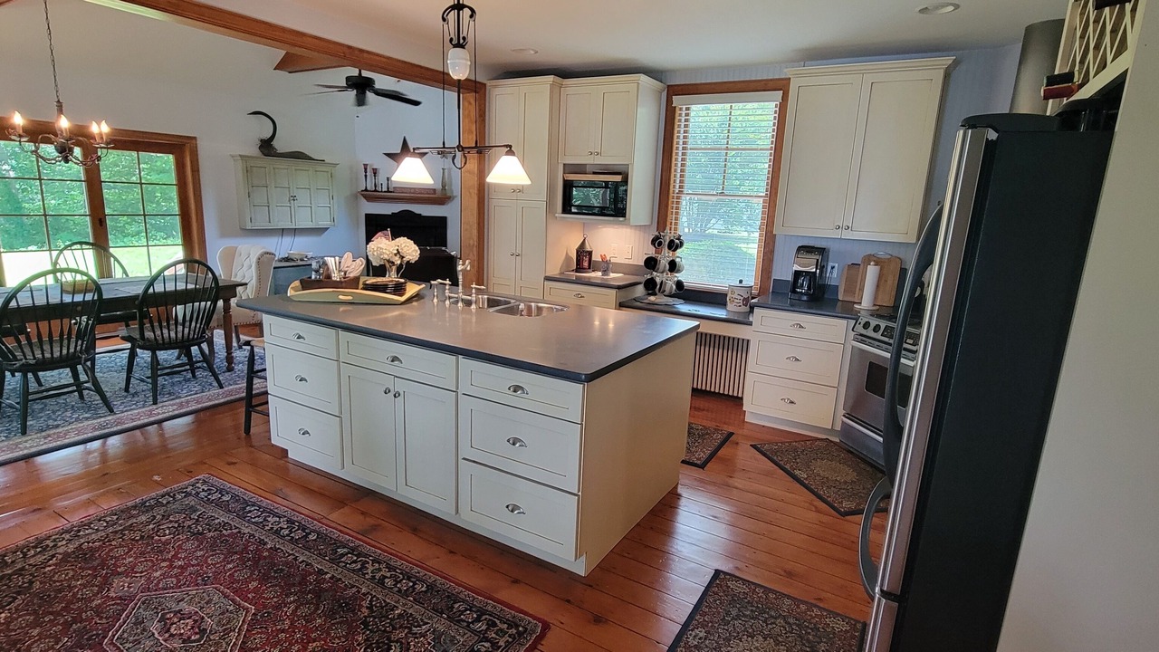 Photo of Kitchen in Galena
