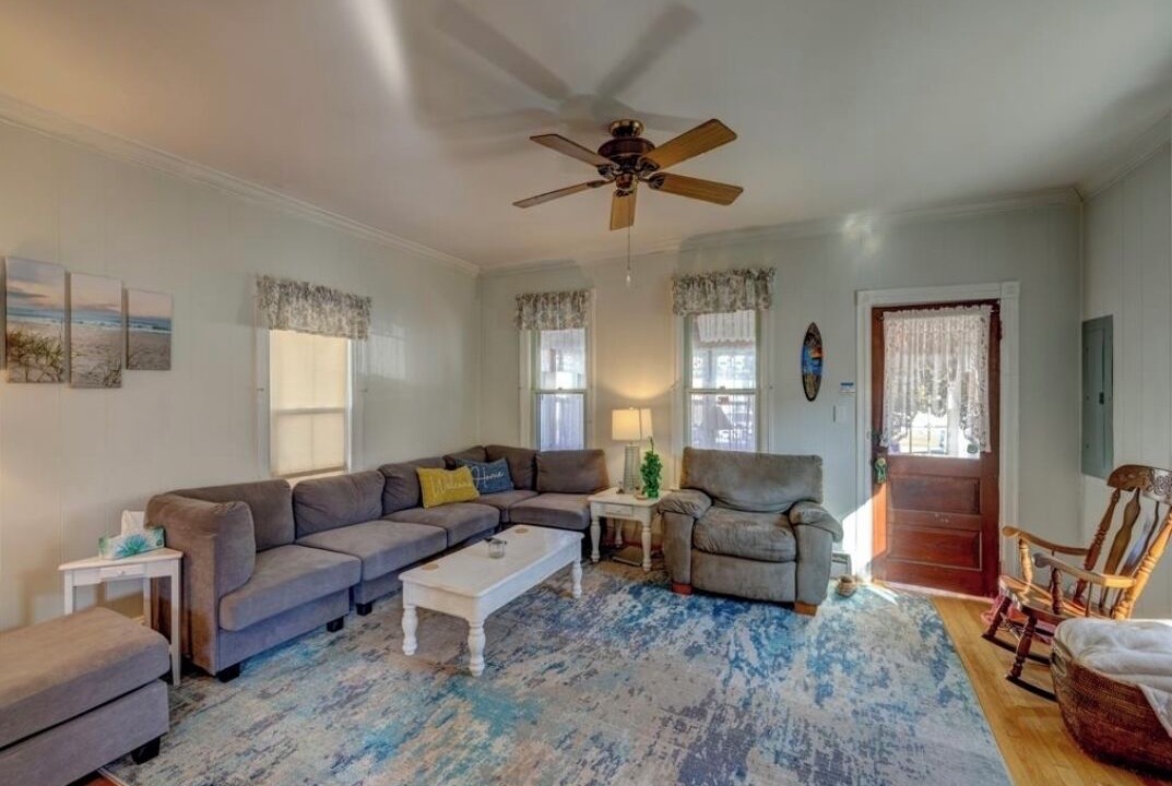 Photo of Livingroom in North Wildwood