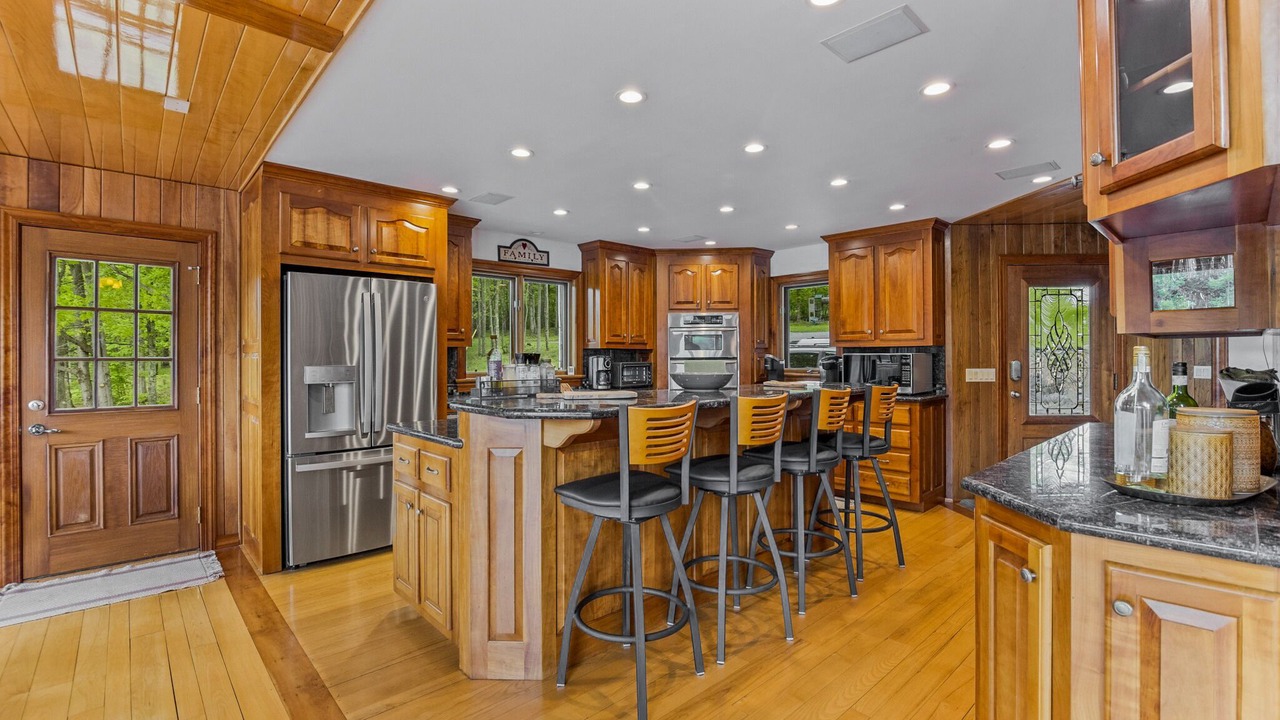 Photo of Kitchen in Warren Center