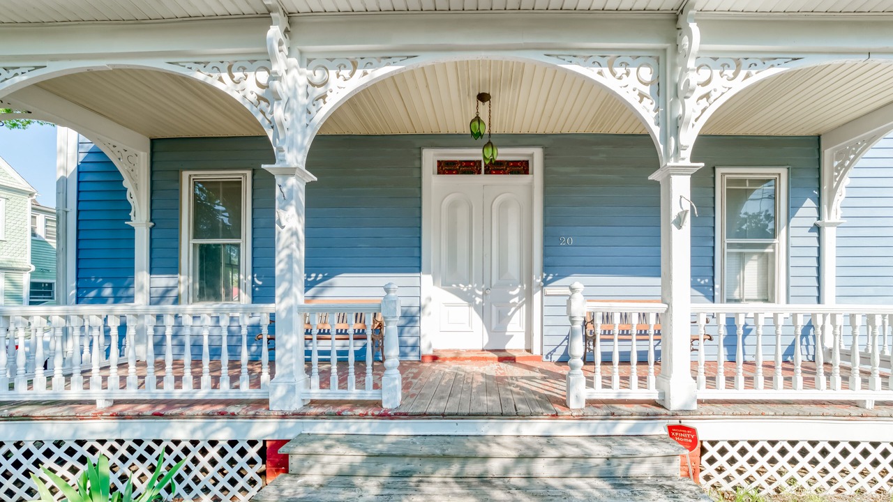 Photo of Patio Balcony in Cape May Court House