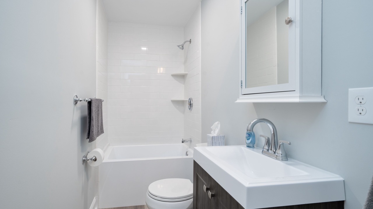 Photo of Bathroom in Cape May Court House