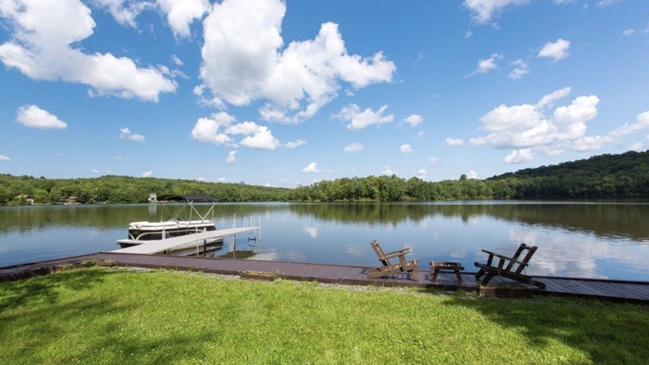 Photo of Outdoor in Swan Lake