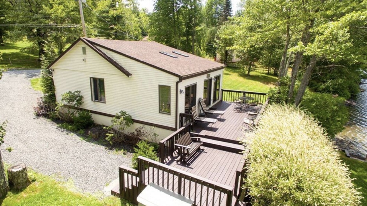 Photo of Outdoor in Swan Lake