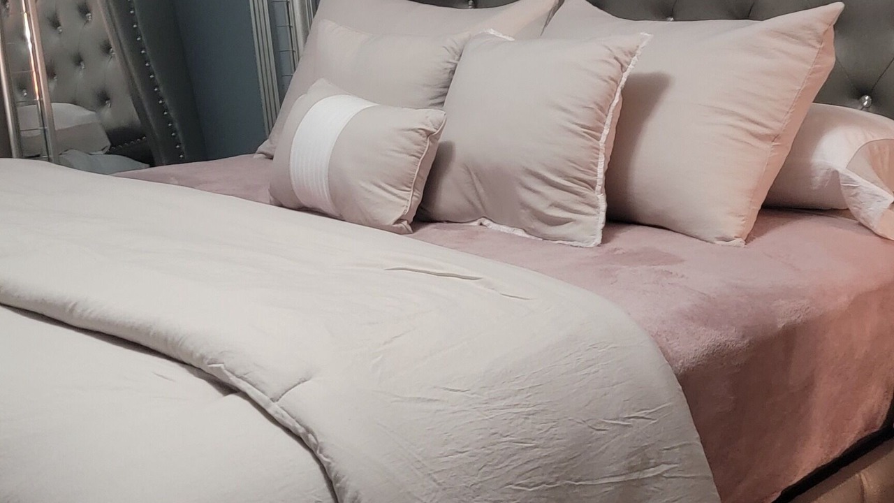 Photo of Bedroom in Rutherford