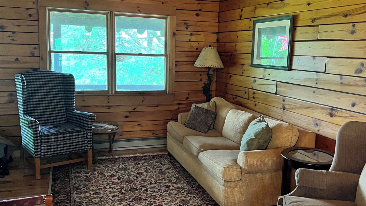 Photo of Livingroom in Middlebury Center