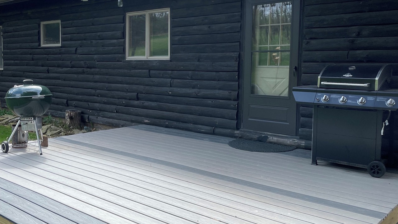 Photo of Patio Balcony in Middlebury Center
