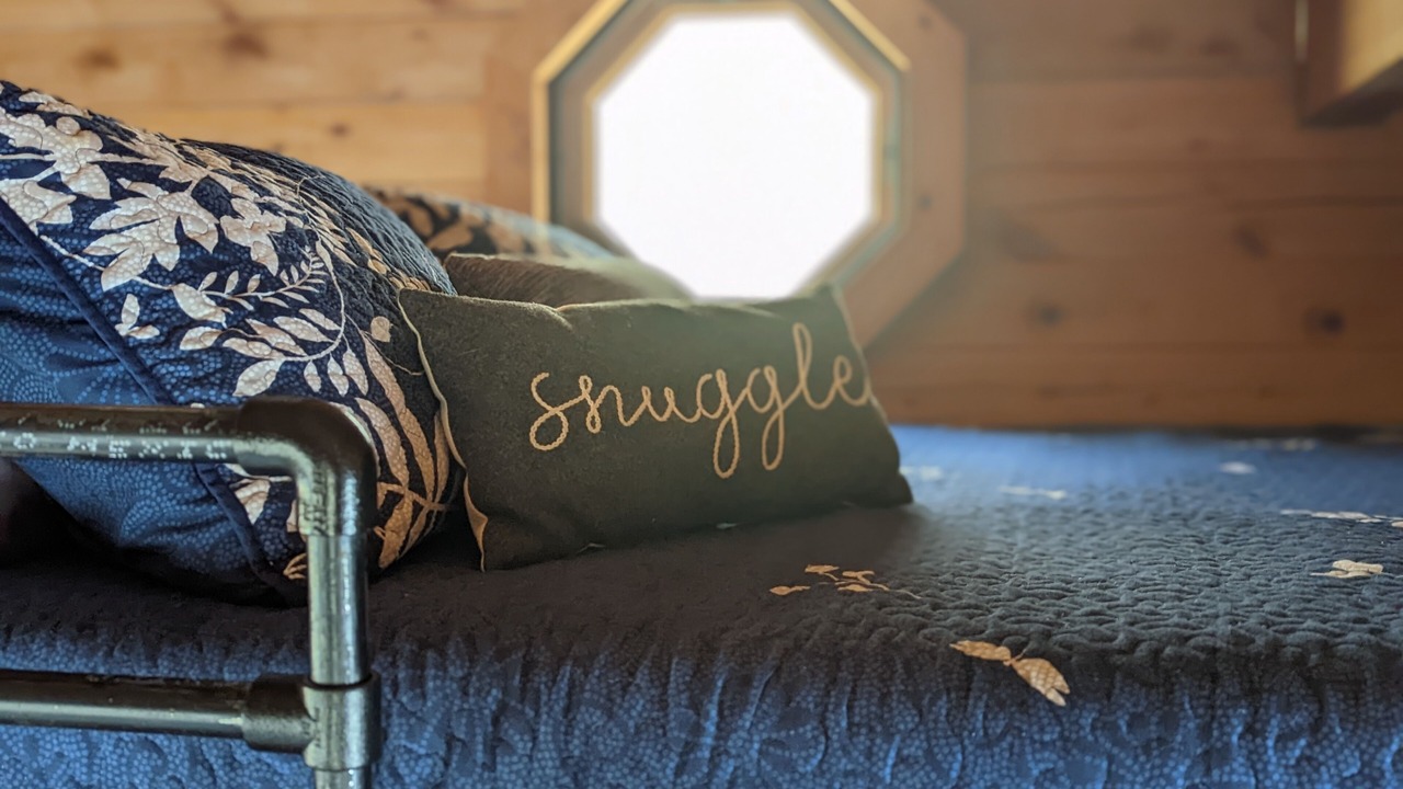 Photo of Bedroom in Harrisonville