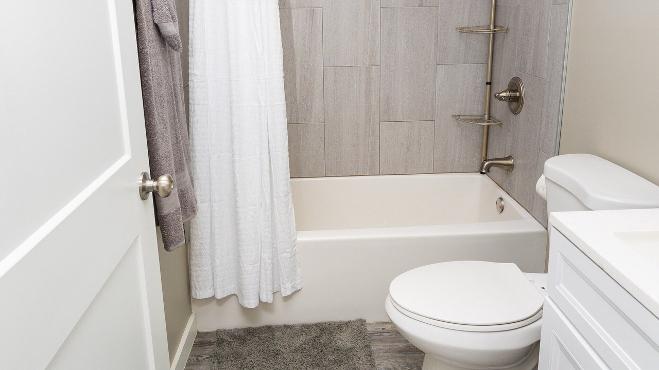 Photo of Bathroom in Barboursville