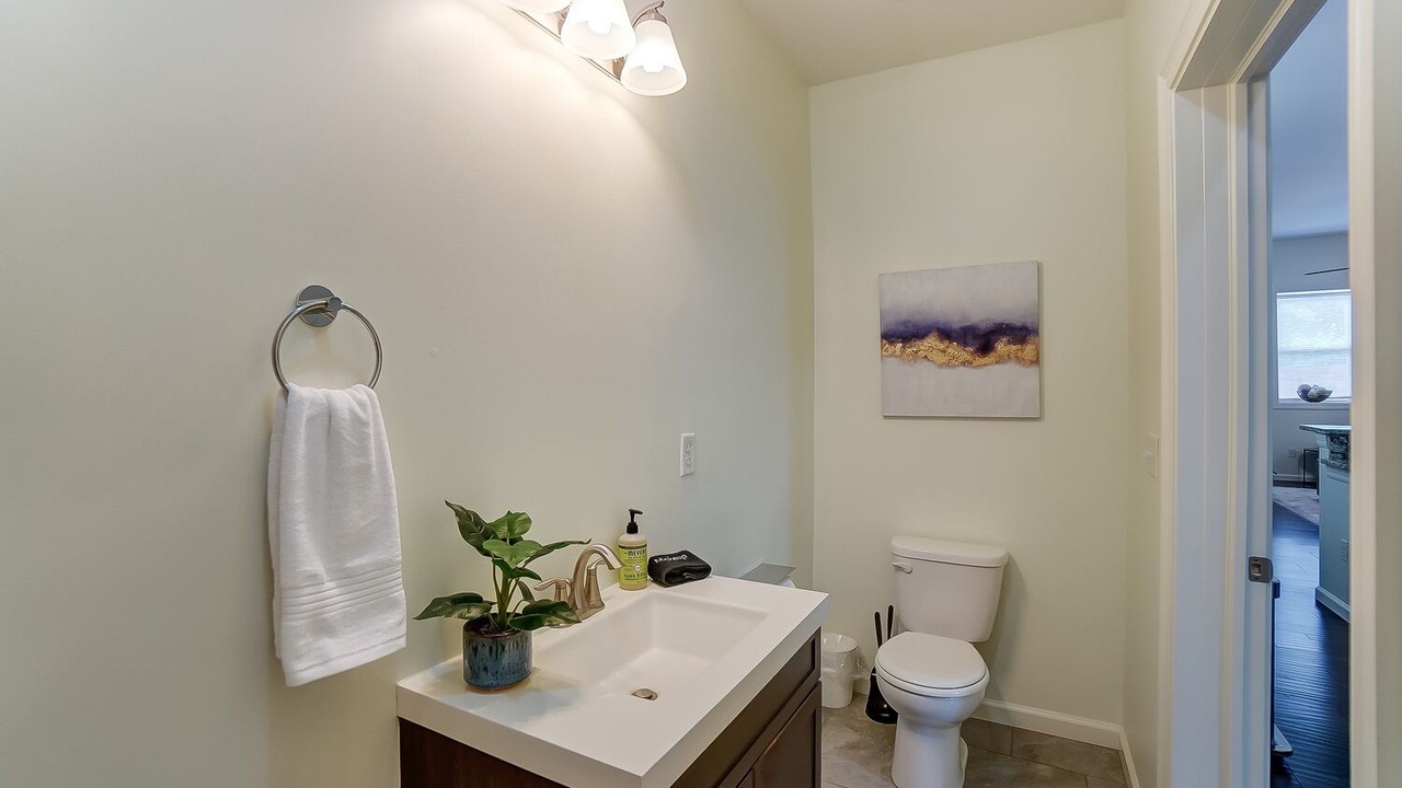 Photo of Bathroom in Oakley