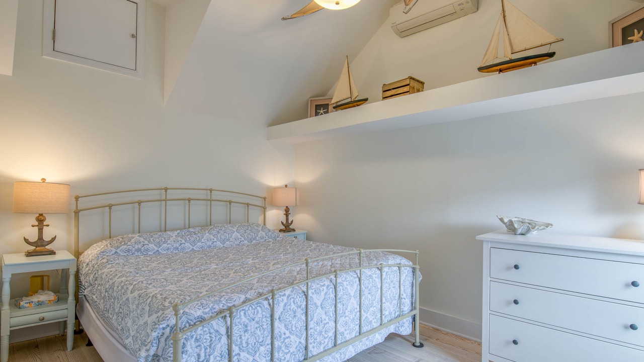 Photo of Bedroom in Sea Bright