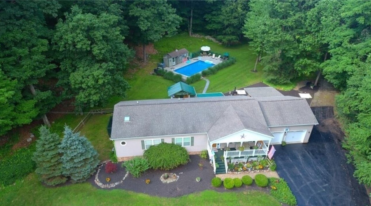Photo of Outdoor in Warwick