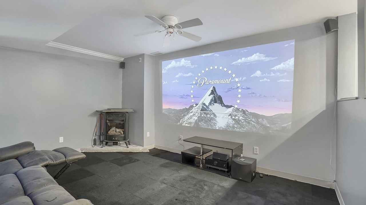 Photo of Livingroom in Warwick