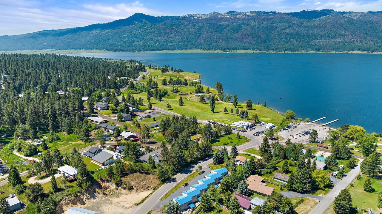 Photo of Others in Cascade