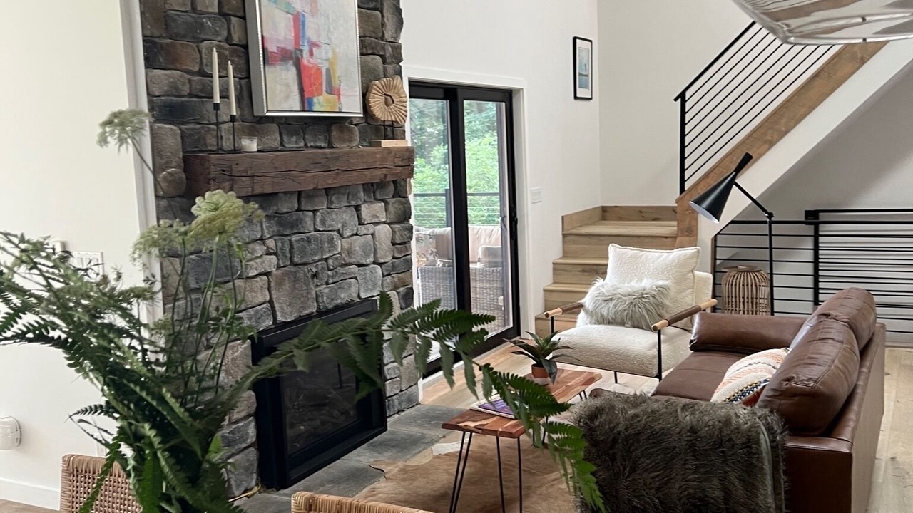 Photo of Livingroom in Indian Lake