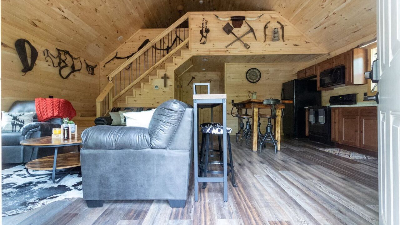 Photo of Livingroom in Jamestown