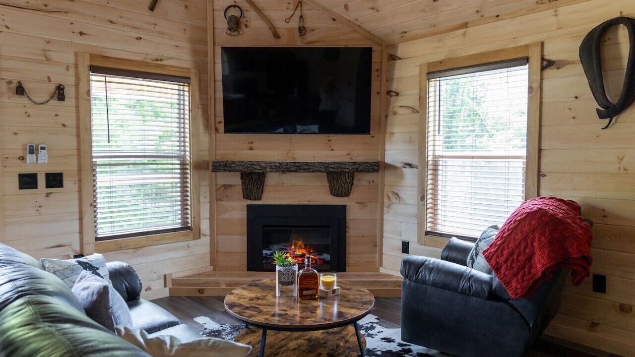 Photo of Livingroom in Jamestown