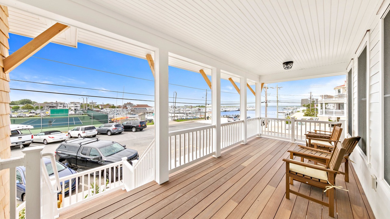 Photo of Patio Balcony in Beach Haven