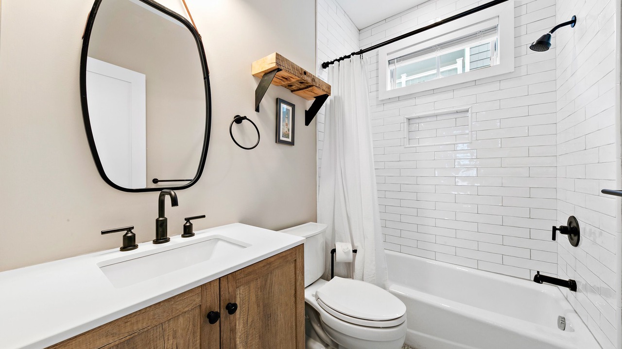 Photo of Bathroom in Beach Haven