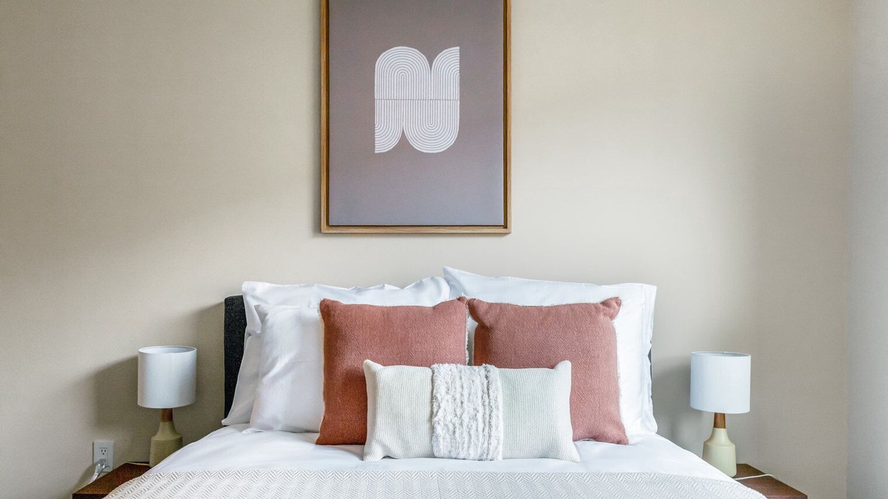 Photo of Bedroom in Penn Quarter