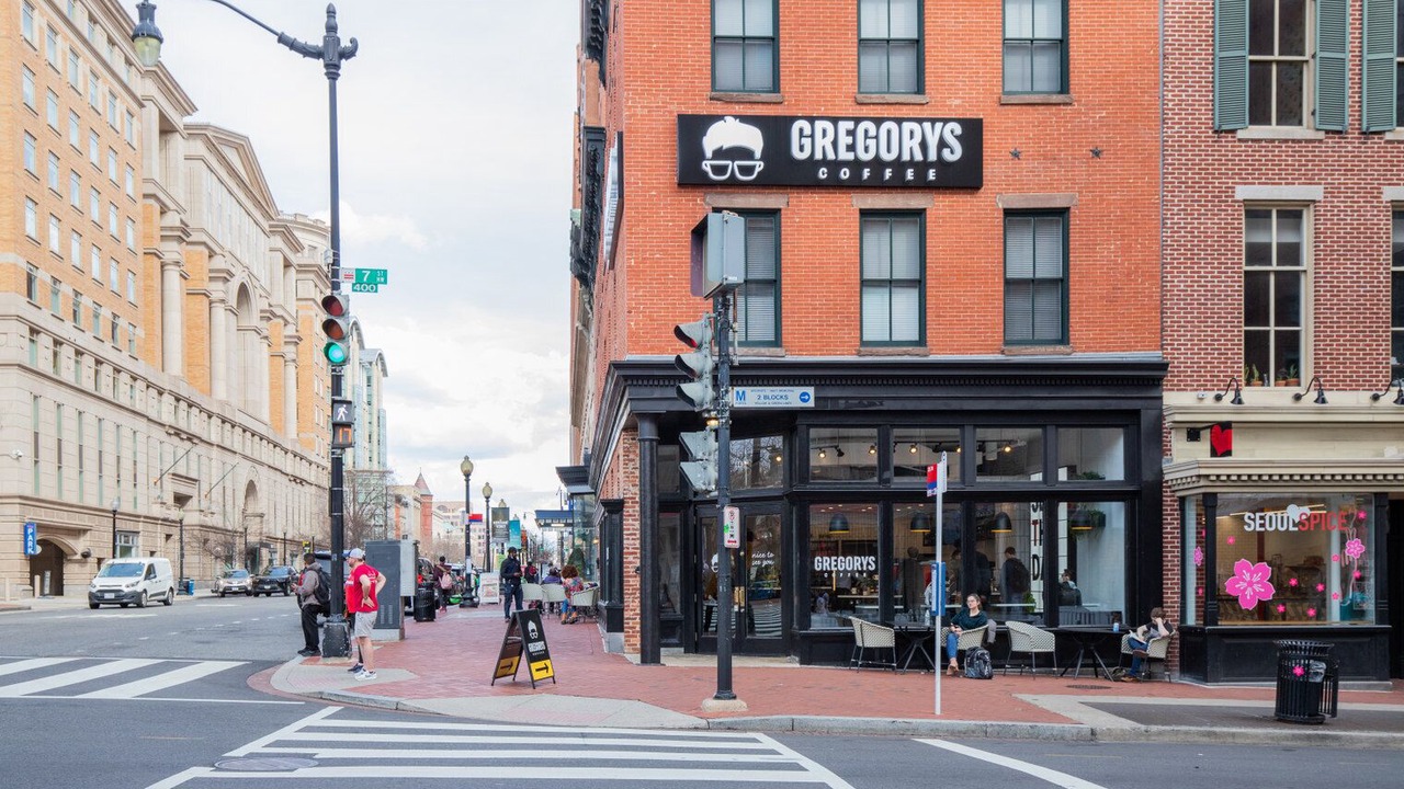Photo of Others in Penn Quarter
